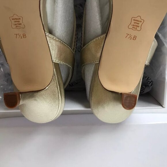 Caparros Women's Philomena Evening Wedding Sandals Gold Metallic Size 7.5M - Picture 8 of 8